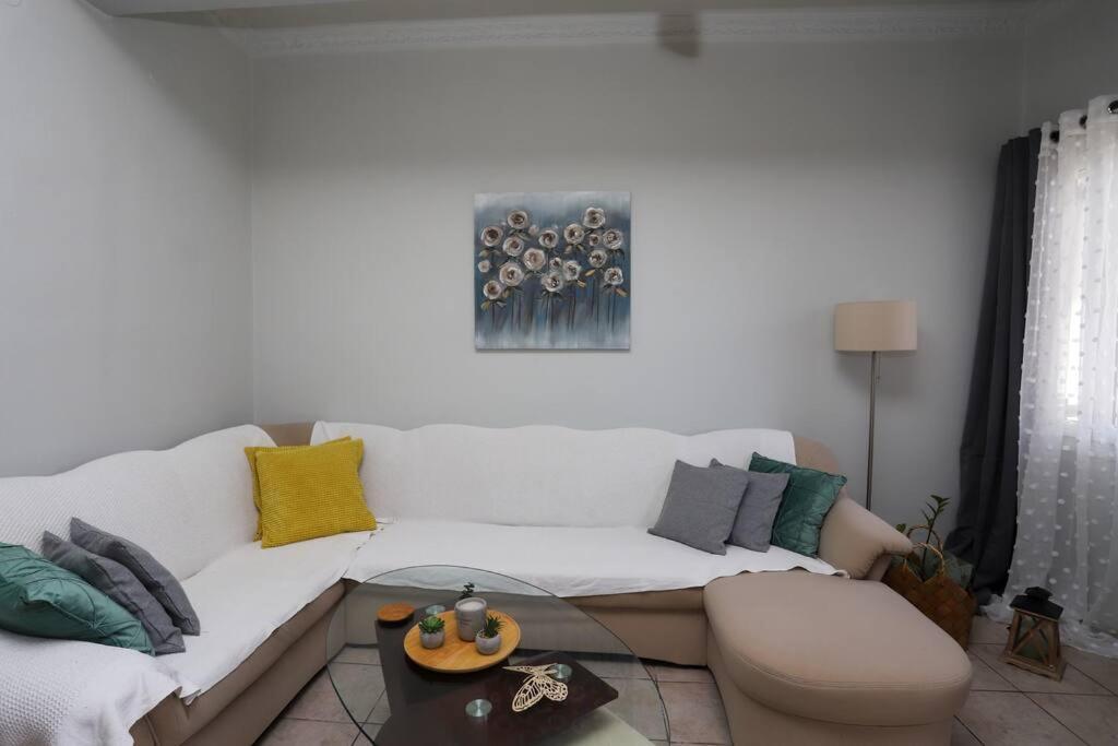 “Katerina'S Guest House” Kato Garouna Ngoại thất bức ảnh